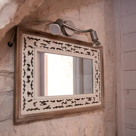 Trulli Donna Isabella לינה וארוחת בוקר