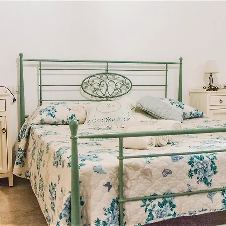 Trulli Donna Isabella 3*