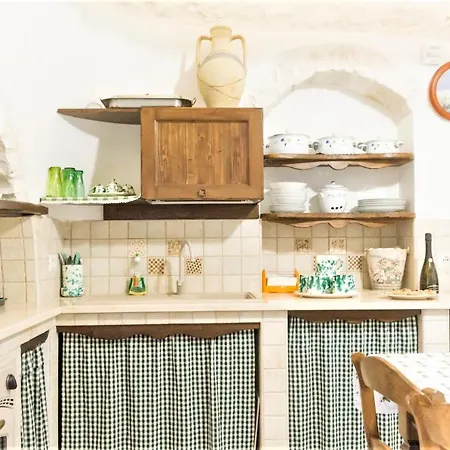 Bed & Breakfast Trulli Donna Isabella 3*