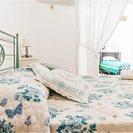 Trulli Donna Isabella Locorotondo