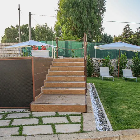 Trulli Donna Isabella Bed & Breakfast Locorotondo