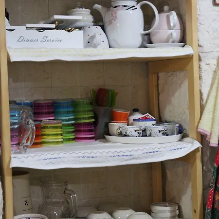 Trulli Donna Isabella לינה וארוחת בוקר