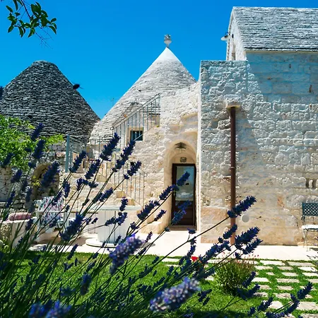 Trulli Donna Isabella 4*