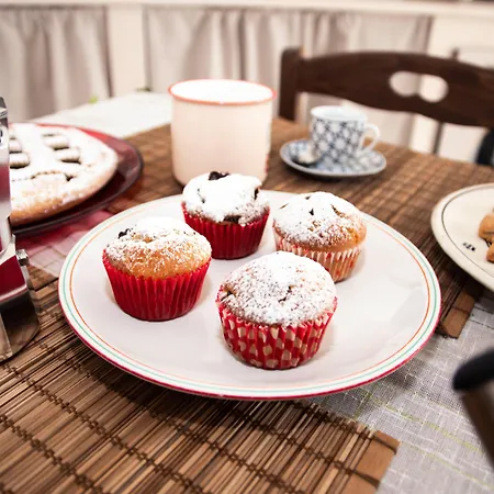 לינה וארוחת בוקר Trulli Donna Isabella לוקורוטונדו