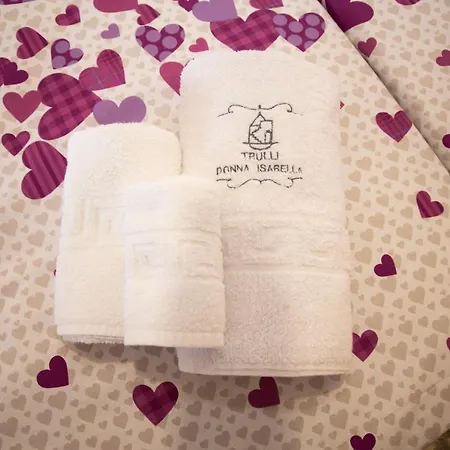 Trulli Donna Isabella Bed & Breakfast 4*
