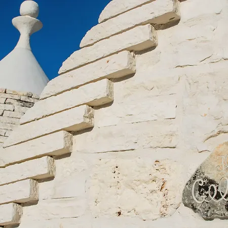 Trulli Donna Isabella Alojamento de Acomodação e Pequeno-almoço 4*