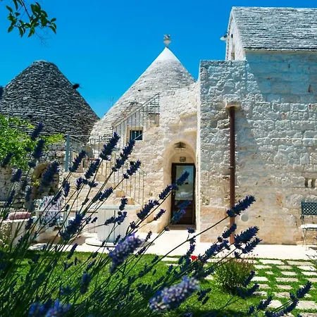 Trulli Donna Isabella Locorotondo