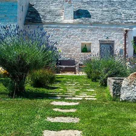 Bed & Breakfast Trulli Donna Isabella 3*
