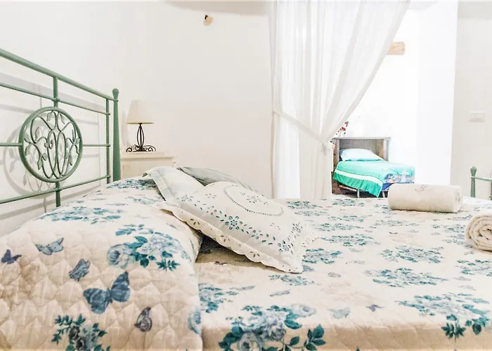 Trulli Donna Isabella Locorotondo